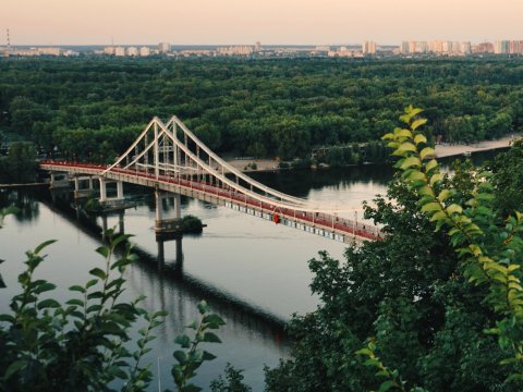 Парковый мост в Киеве